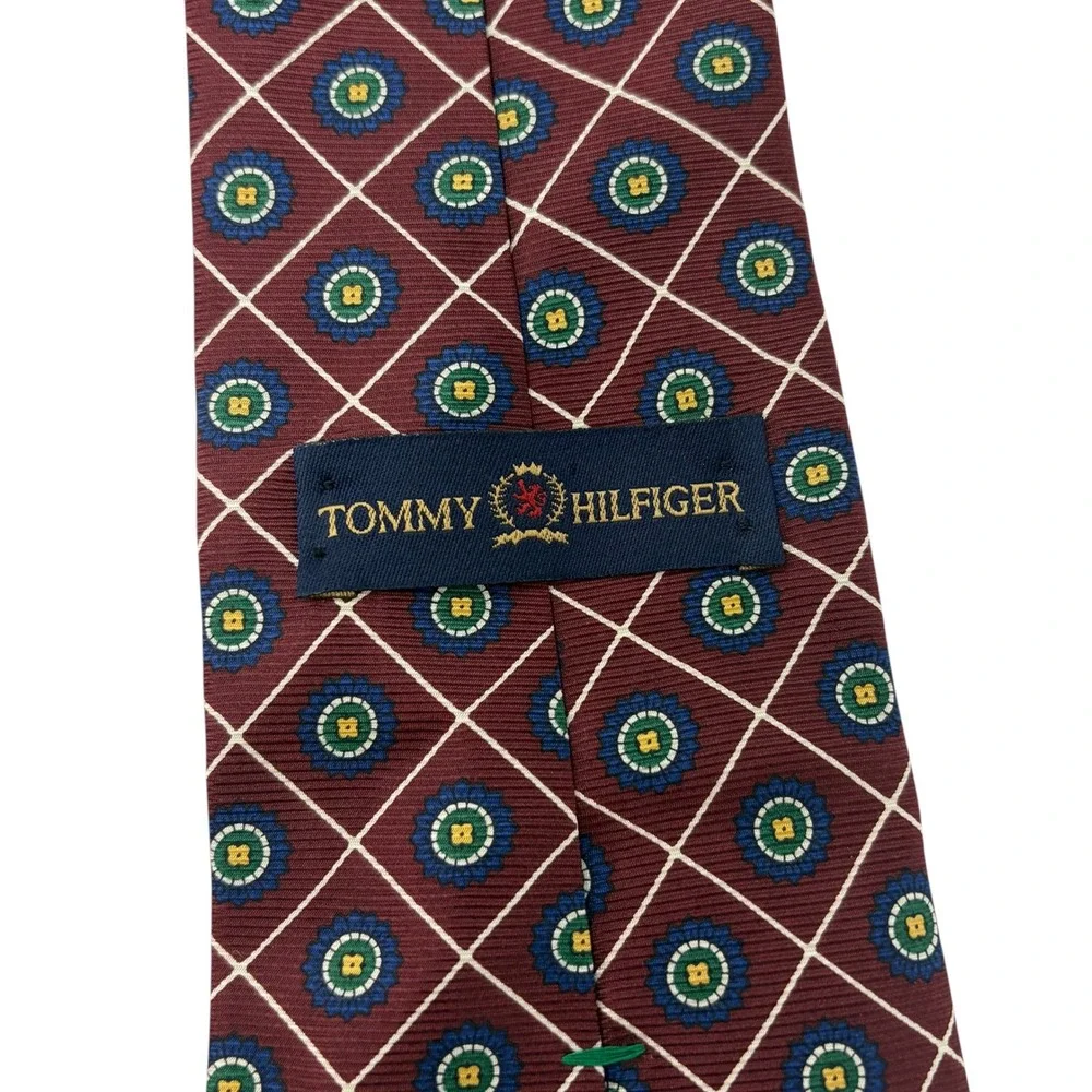 Vintage Tommy Hilfiger Italian Silk Tie Burgundy Medallion Geometric Made USA